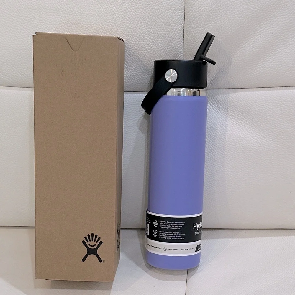 NIB Hydro Flask24-Ounce Wide Mouth Water Bottle with Straw Lid Color: Lupine